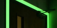 heskins-glow-in-the-dark-photoluminescent-egress-category Противоскользящая лента Heskins на ступени, плитку